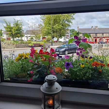 The Speak Easy Cottage Multyfarnham -Two Bedroom Экстерьер фото